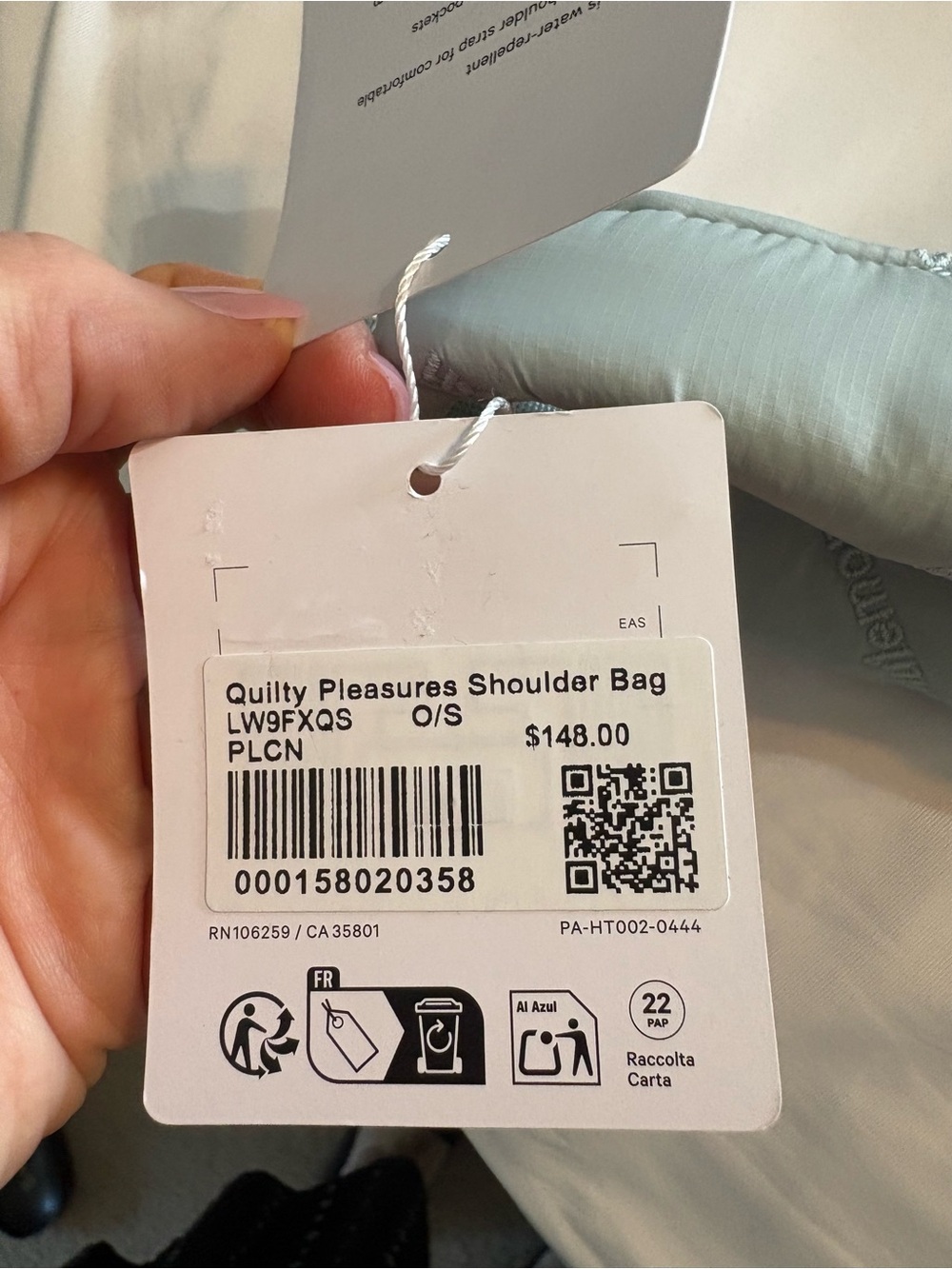 NWT: Lululemon Quilty Pleasures Shoulder Bag 14L - Color- Pelican - Picture 6 of 6